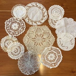 Lot of antique doilies for crafting!